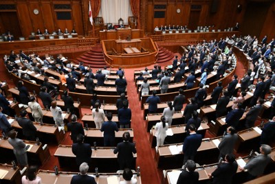 改正食料・農業・農村基本法が賛成多数で可決・成立した参院本会議＝国会内で2024年5月29日午後0時43分、平田明浩撮影