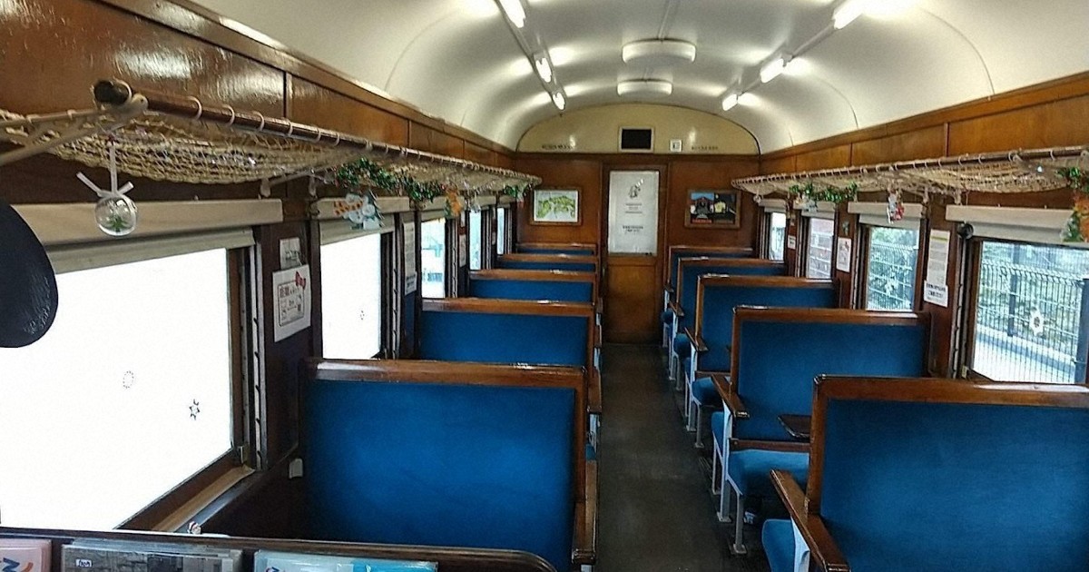 旧国鉄客車　車内製造銘板　近畿車輌會社　昭和26年　金属板 旧国鉄客車 車内製造銘板 近畿車輌會社 昭和26年 金属板