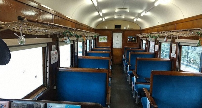 三月三枚折屏風　40号　梅と御所車 屏風 梅と御所車 三月三枚折屏風 40号 | Pay ID