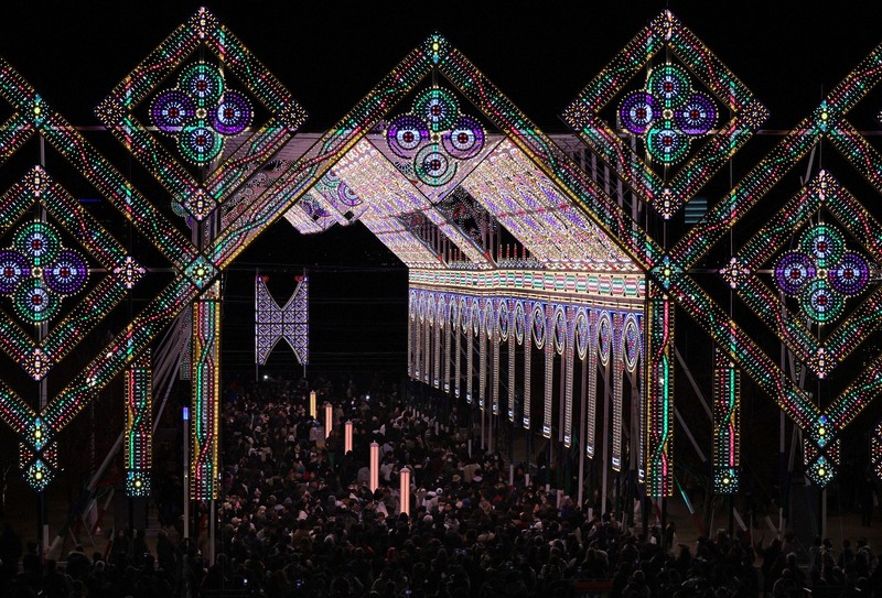 神戸ルミナリエ、12月→1月に変更したら「好評」 結果報告 | 毎日新聞