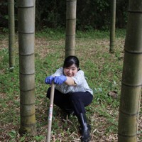 天皇ご一家、タケノコ掘りにサイクリング ご静養中の写真公開 [写真