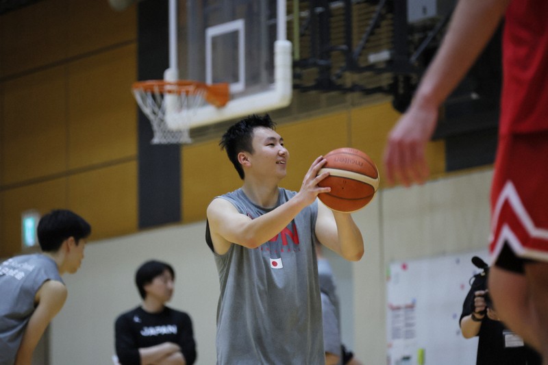 バスケ男子日本代表候補、合宿を公開 「パリの目標はベスト8」 | 毎日新聞