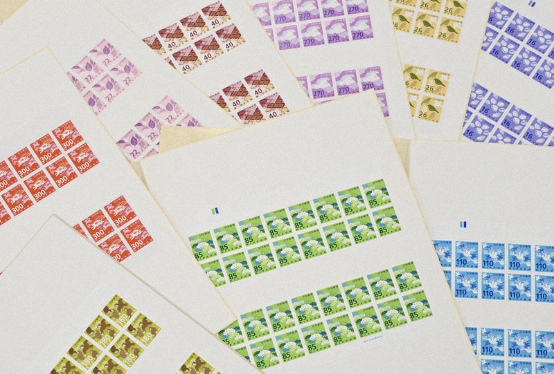 毎小ニュース：話題 切手新デザインに 料金値上げ | 毎日新聞