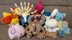 ポケモンfitシリーズのぬいぐるみ＝2024年6月18日、川村彰撮影