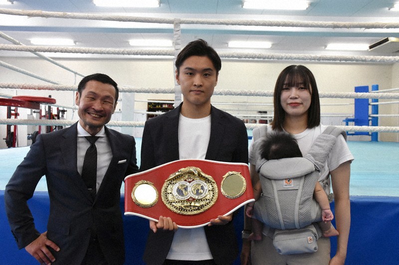 ボクシング IBF王者・西田選手「目標持ち努力、学んだ」 母校・近大