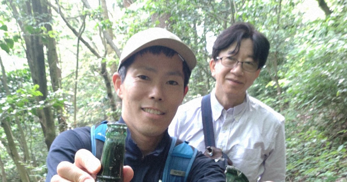 骨董　大正　炭酸飲料瓶　伊藤常三郎　星矢印※レモンサイダー　飴色ゆらゆら瓶ウラン 骨董 大正 炭酸飲料瓶 伊藤常三郎 星矢印※レモンサイダー 飴色ゆらゆら瓶