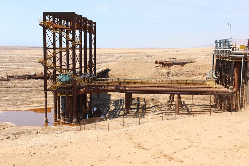 水と戦争：「過激主義者が争いの種に」 死海の水源ヨルダン川、流水量