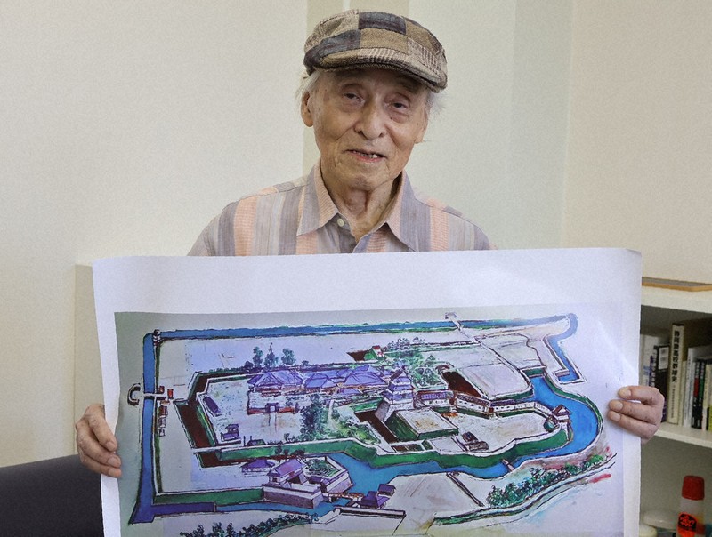 想像交え沼津城描く 鳥瞰図 水彩画家・荻生さん ／静岡 | 毎日新聞