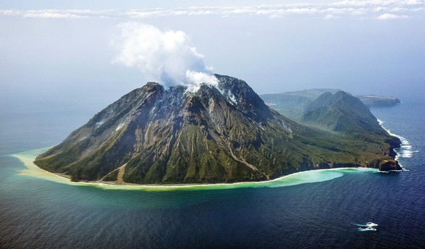 鎌田浩毅の役に立つ地学：日本の活火山／6 薩摩硫黄島（鹿児島県） 完