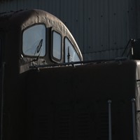 関東鉄道「DD502」＝茨城県常総市の水海道車両基地で2024年6月4日、渡部直樹撮影