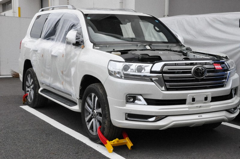 10分足らずで車が…狙い集中のトヨタ高級5車種 盗難防ぐ方法は | 毎日新聞