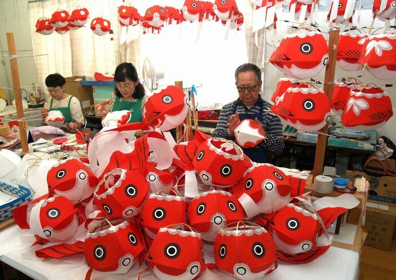 lucky rudy 首振りBALLOON缶 オオカミ男　半魚人 lucky rudy 首振りBALLOON缶 オオカミ男 半魚人 2025年最新】LUCKY RUDY