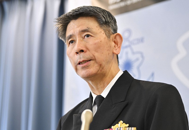 海幕長、引責辞任へ 海自艦艇で特定秘密の違法運用が常態化か | 毎日新聞