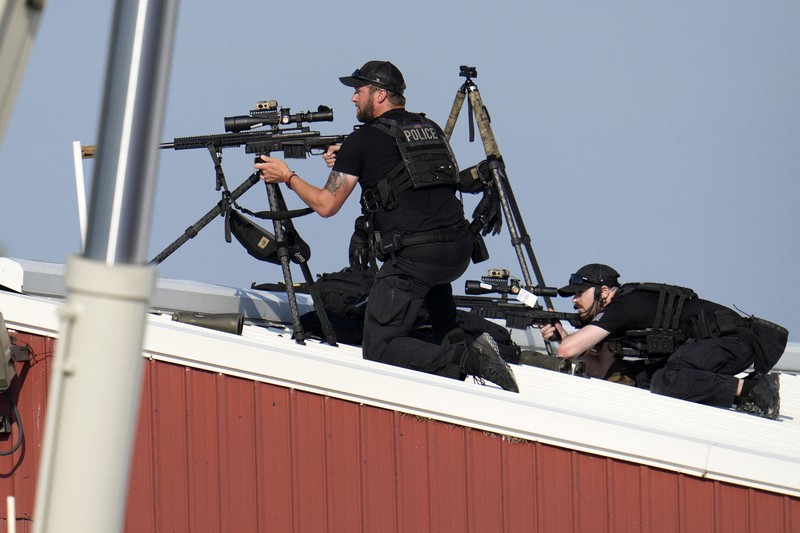 会場外からトランプ氏を狙撃か 百数十m離れた建物の屋根上から