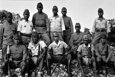 戦中写真を読む：／10 香港の特派員 日本海軍の「入城」撮影 ／東京