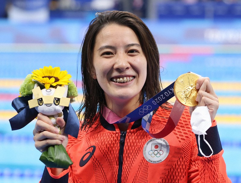 体弱かった娘、五輪で「金」 パリ競泳へ、大橋悠依選手と父の絆 | 毎日新聞