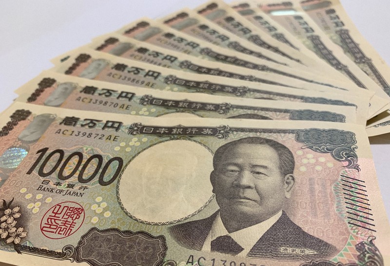 渋沢栄一が図柄の1万円札＝曽根田和久撮影