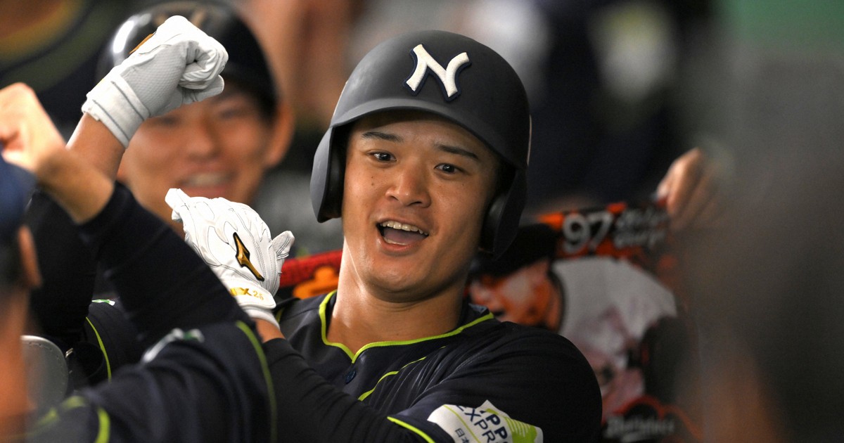 日本通運野球部 | … オープン戦用ビジターユニホームのお披露目