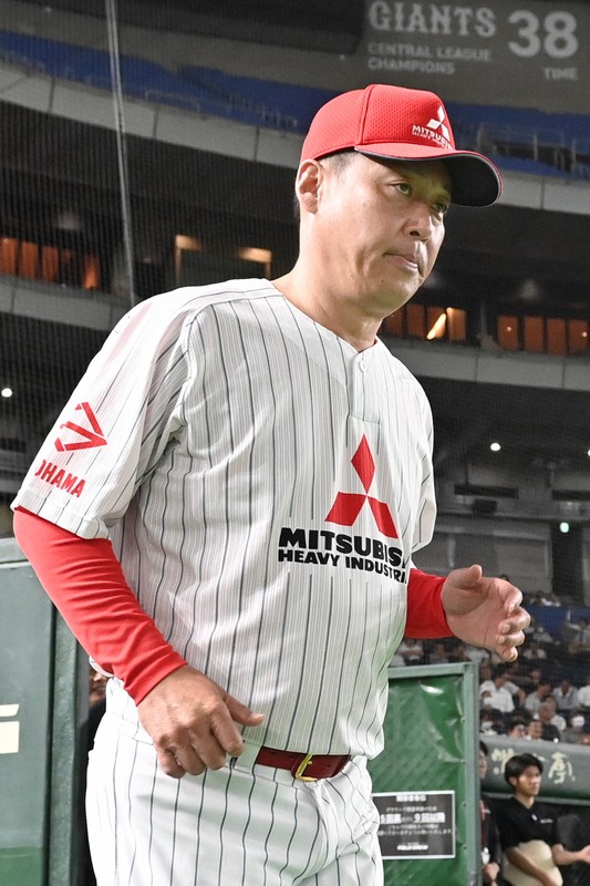 三菱重工East監督、名古屋時代の教え子との対戦に感慨 都市対抗 | 毎日新聞