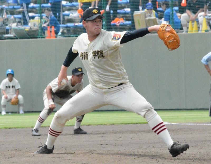 全国高校野球 栃木大会 作新学院、投手戦制す 石橋は60年ぶり 4強