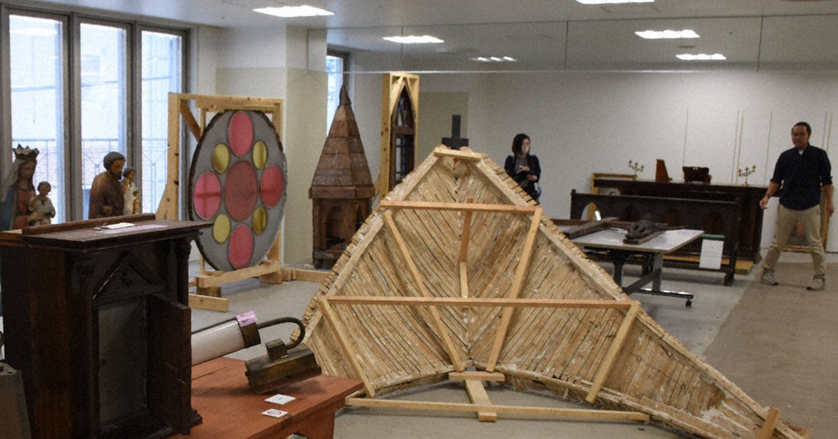 アーチ型天井に船大工の技巧 教会解体で判明、移設へCF 静岡 | 毎日新聞