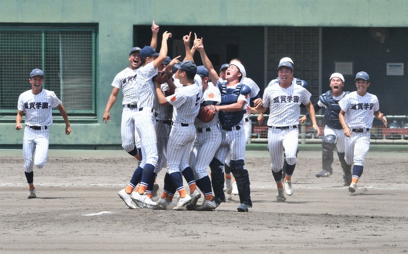 滋賀学園が15年ぶり2回目の甲子園へ 夏の高校野球 | 毎日新聞