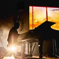 卓越した演奏技術を持ち、音声合成ソフト「ボーカロイド」を使った作曲家（ボカロP）としても活躍するまらしぃさん＝Subcul-rise Record提供