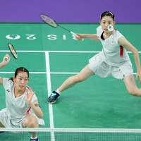 EPOCH 2024パリ五輪 バドミントン女子ダブルス 志田千陽松山奈未 3枚 志田千陽「出会えて幸せ」、松山奈未「オリンピックに連れてきて