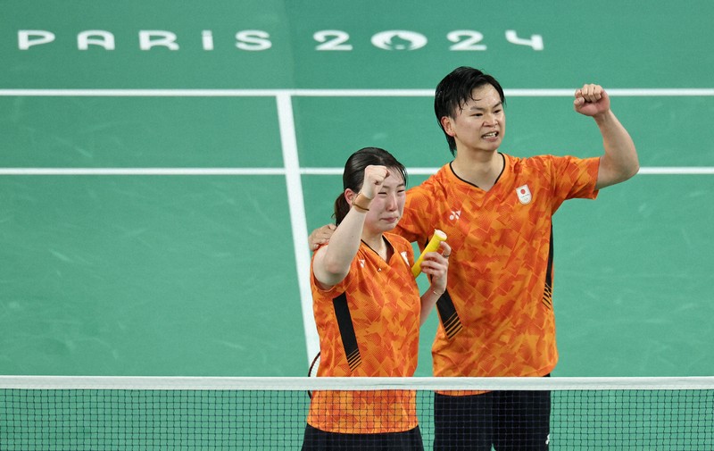 超貴重！バドミントン代表支給品 バドミントン田口真彩、混合ダブルス初優勝 元「ワタガシ」渡辺勇大と