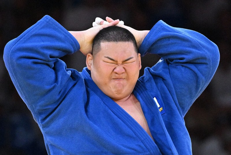 メダル逃した斉藤立「日本に帰れるのか」柔道男子100キロ超級 | 毎日新聞