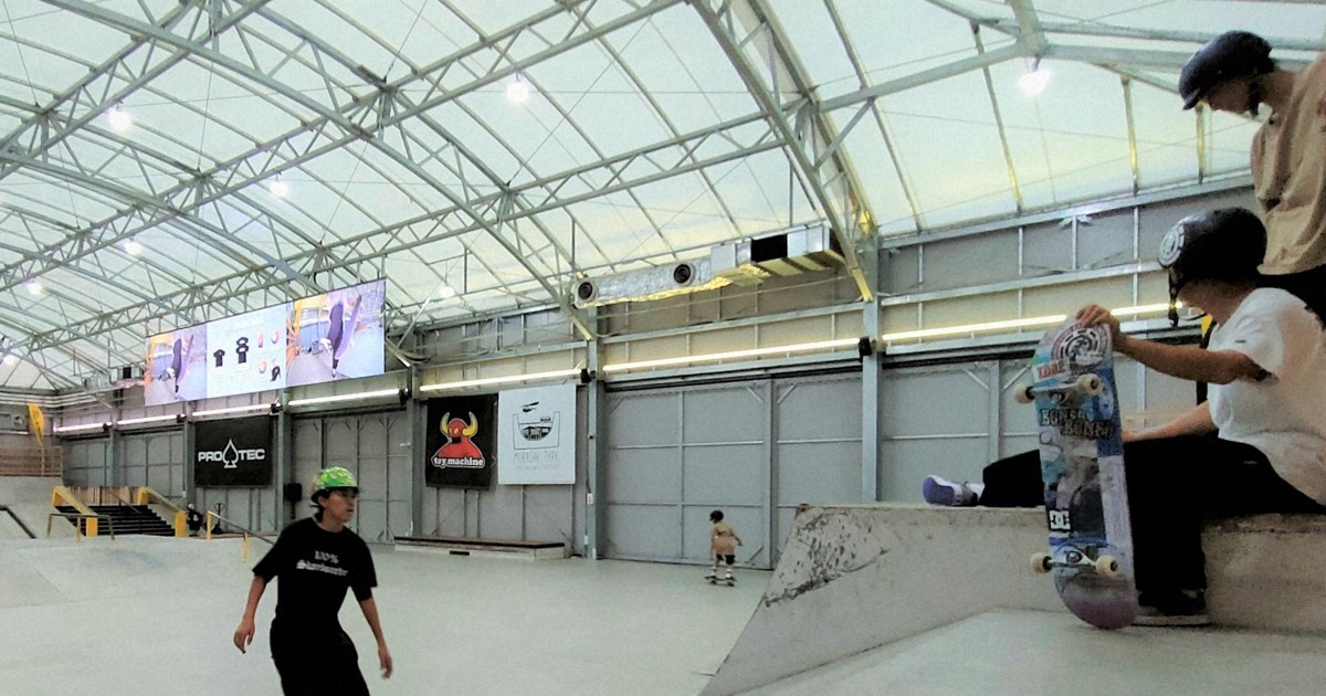 スケボーの魅力は「七転び八起き」 自主性養い、限界に挑戦 | 毎日新聞