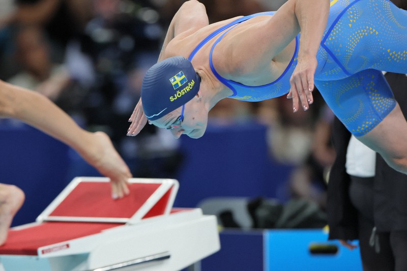 パリ五輪 競泳 米国フィンクが1500自由形で世界新記録 [写真特集