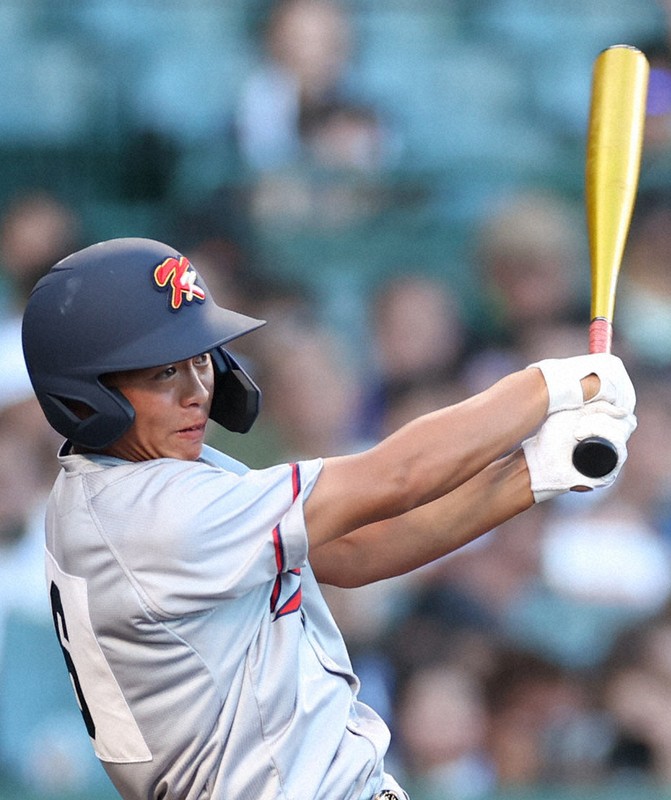京都国際ー札幌日大（1回戦）全国高校野球2024 夏の甲子園 [写真