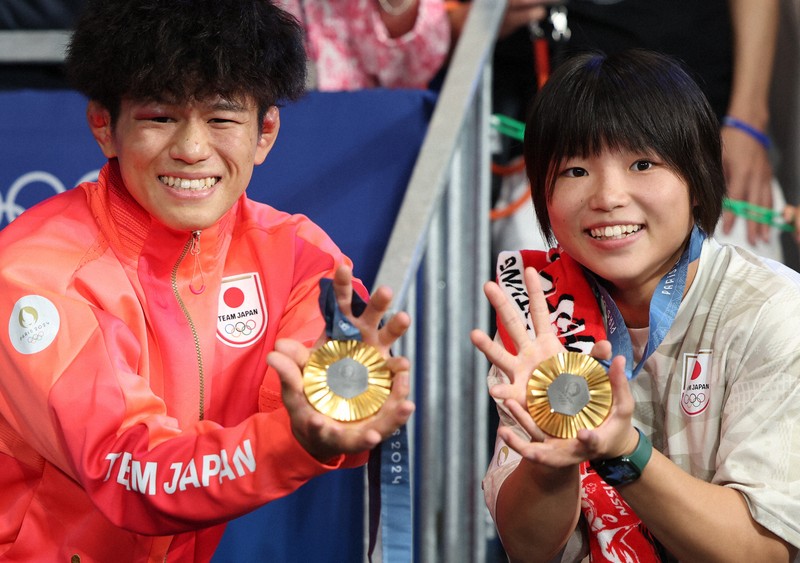 パリ五輪 レスリング男子 清岡が金メダル [写真特集5/15] | 毎日新聞