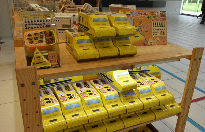 ドクターイエロー 「終着」まで止まらぬ人気 引退発表1週間 通販サイト