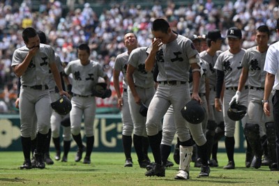 熊本工業高校　野球ユニフォーム 熊本工業高校野球部ユニフォームのデザイン解説熊本工業高校野球部