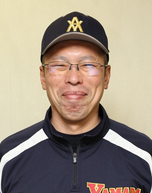 セーフティーバントはノーサイン」青森山田・兜森監督 夏の甲子園