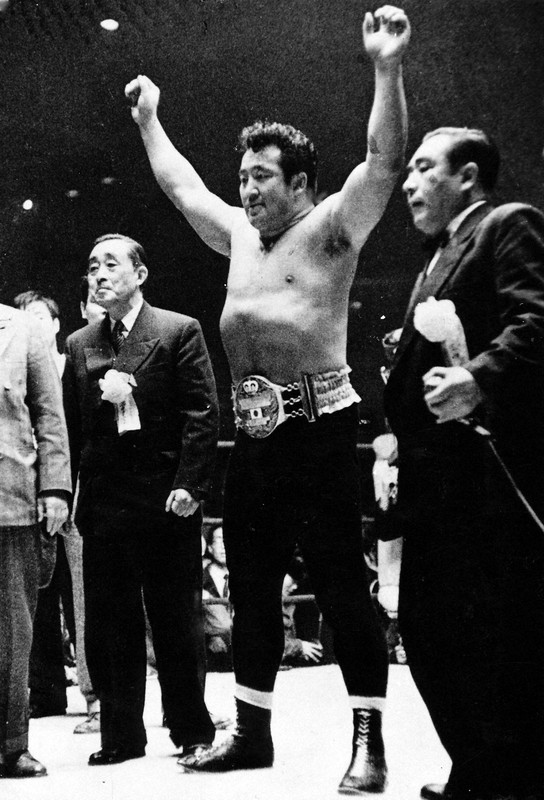 力道山史 否! 1938-1963 力道山「最後の試合」1963年12月7日、昭和の英雄は24時間後に
