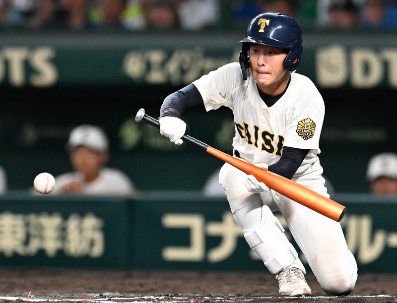 早稲田実業　甲子園出場記念ボール Amazon.co.jp: 早稲田実業 甲子園出場記念ボール : おもちゃ