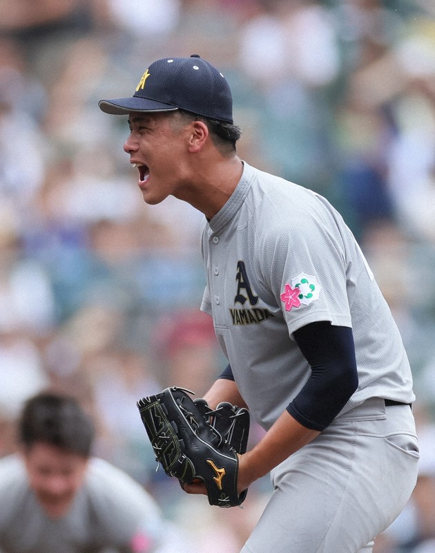 青森山田ー滋賀学園（準々決勝）全国高校野球2024 夏の甲子園 [写真