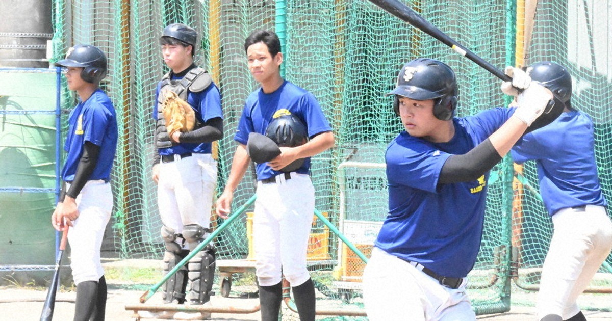 津久見 4強目指し一丸 全国高校軟式野球 25日兵庫で初戦 主戦中心