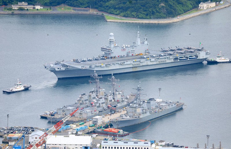 空母カブール、日本に初寄港 イタリア海軍 | 毎日新聞