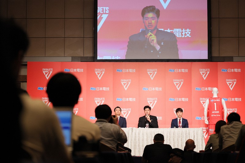 バスケ渡辺雄太ら 千葉ジェッツ新加入で入団記者会見 [写真特集1/8