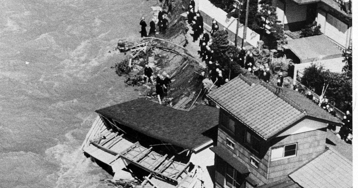 洪水の跡 大雨のたびに移動、教訓残す「決壊の碑」軽量化 多摩川水害50年