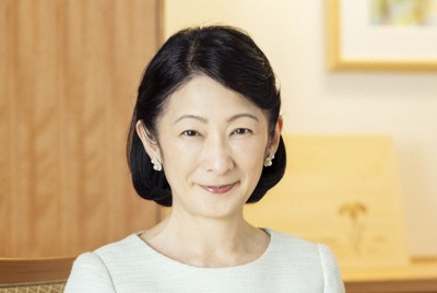 秋篠宮妃紀子與佳子公主出席「救助兒童會日本」40周年紀念活動