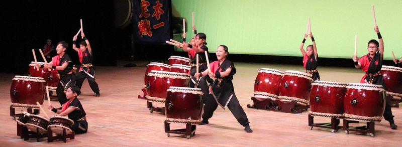 迫力の響き、技競う 伊奈町綾瀬太鼓がV 鴻巣で太鼓祭 東・北日本大会