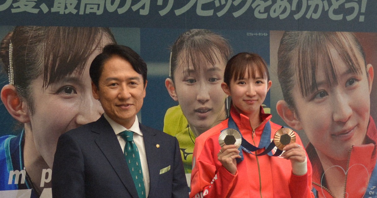 早田ひな選手に北九州市民栄誉賞 パリ五輪で二つのメダル獲得 | 毎日新聞