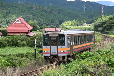 行き先板☆看板☆鉄道☆鳥取、智頭、郡家 地域交通の行方：因美線の魅力、再認識を 鳥取・智頭町×津山市