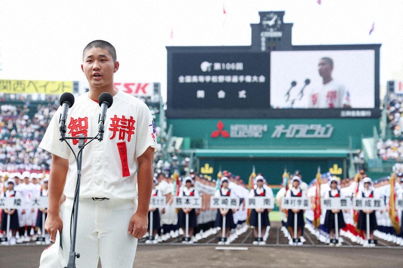 早実の元軟式球児がみた100周年の甲子園 次世代の夢守るには | 毎日新聞