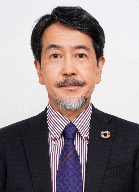 見えない予算：免税悪用、100万円「脱税」 「万引きし放題」防げ